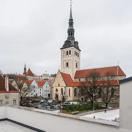 Old Town - Rueuetli * تالين